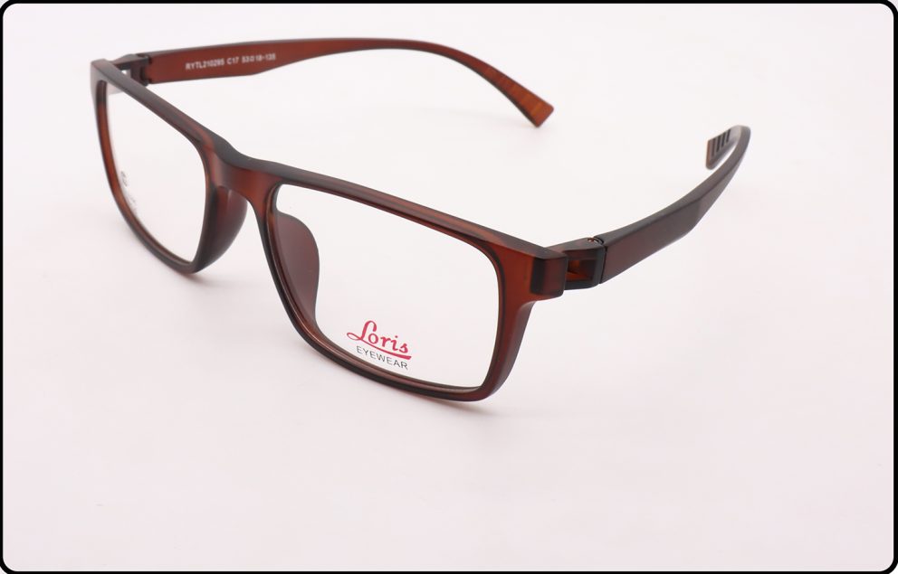 210295 RYTL Loris