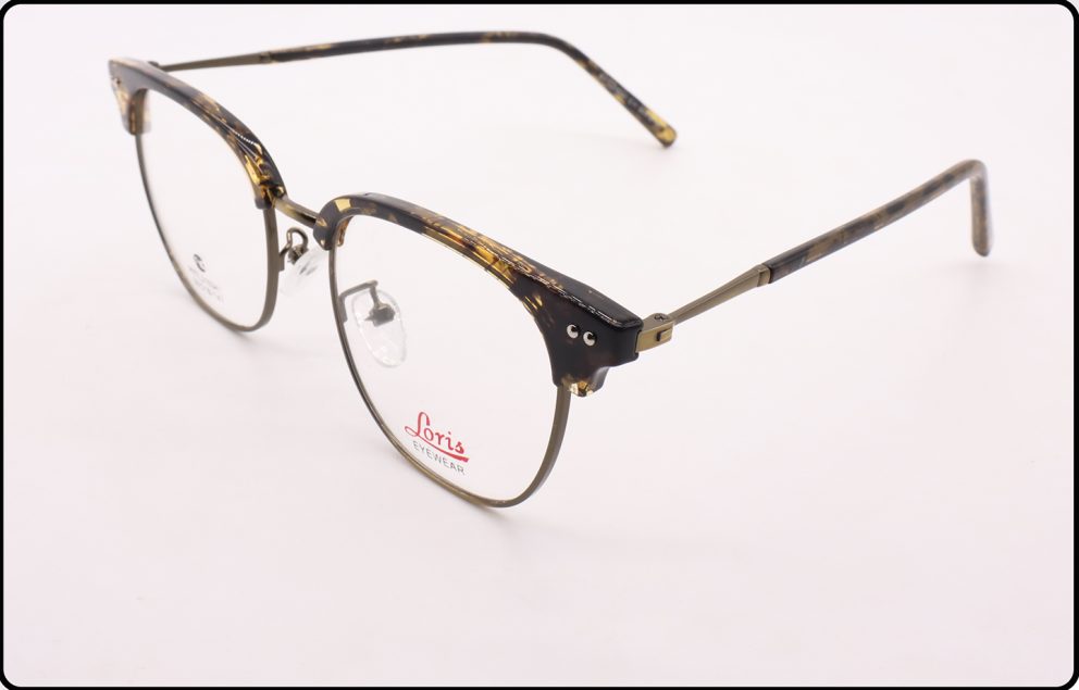 210341 RYTL Loris
