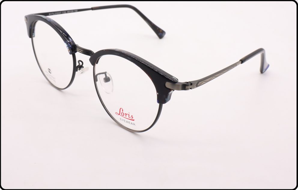 210347 RYTL Loris