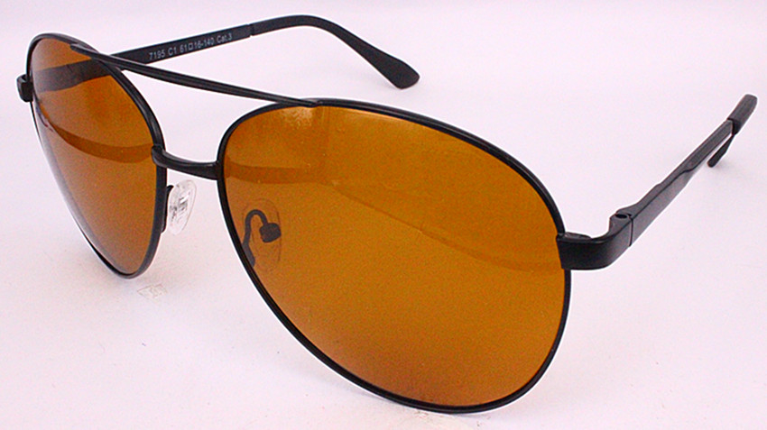 7195 сLor.мет. Loris polarized