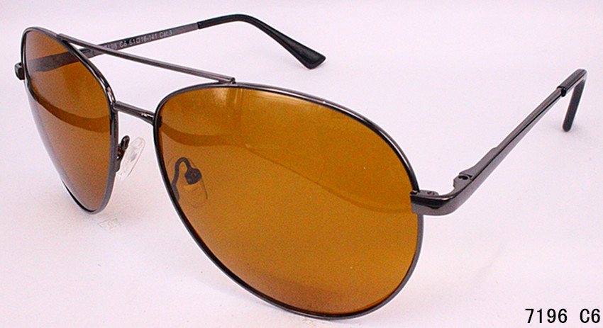 7196 сLor.мет. Loris polarized
